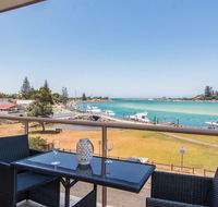 Shoreline 7 with 180 degree water views - Nambucca Heads Accommodation
