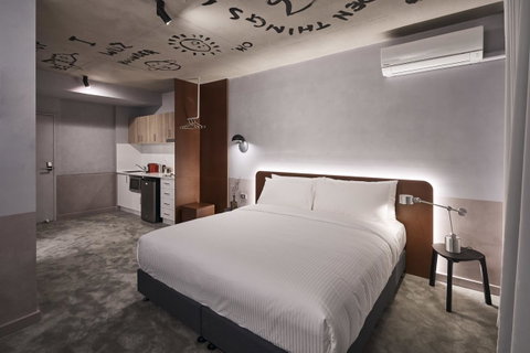 The Collectionist Newtown - Nambucca Heads Accommodation 18