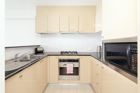 Waterfront Apartment On Sydney Harbour - Nambucca Heads Accommodation 8