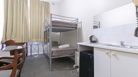 Woolbrokers Hotel - Nambucca Heads Accommodation 13
