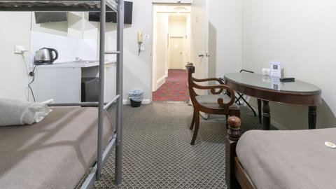 Woolbrokers Hotel - Nambucca Heads Accommodation 12