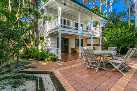 A Beach House At Byron - Nambucca Heads Accommodation 7