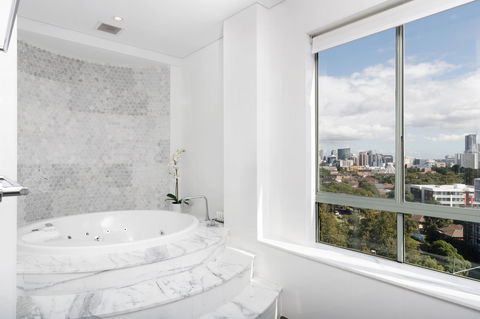 Rydges Parramatta - Nambucca Heads Accommodation 8