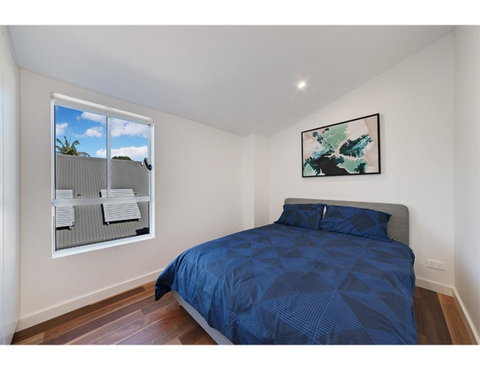 Walk To The City From This Renovated Heritage Gem - Nambucca Heads Accommodation 5