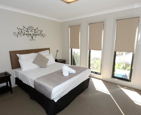 Yarrawonga Waterfront Apartments - Nambucca Heads Accommodation 14