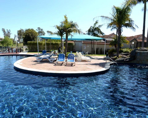 Yarrawonga Waterfront Apartments - Nambucca Heads Accommodation 0