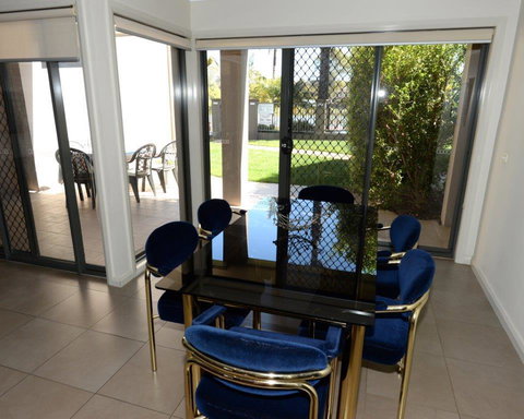 Yarrawonga Waterfront Apartments - Nambucca Heads Accommodation 8