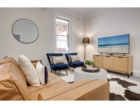 Large, Stylish And Quiet Penthouse Steps From Surf - Nambucca Heads Accommodation 6