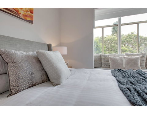 Large, Stylish And Quiet Penthouse Steps From Surf - Nambucca Heads Accommodation 12