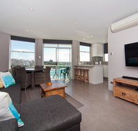 Gorgeous Coogee Views 2 beds WT21 - Nambucca Heads Accommodation