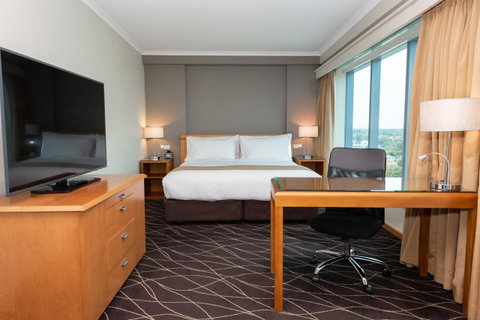 Crowne Plaza Sydney Airport, An IHG Hotel - Nambucca Heads Accommodation 17