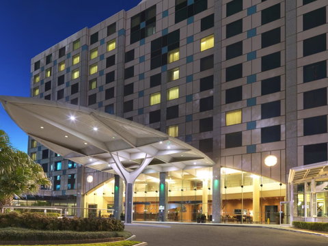 Crowne Plaza Sydney Airport, An IHG Hotel - Nambucca Heads Accommodation 11