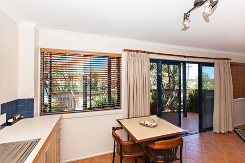 Coast Yamba - Adults Only - Nambucca Heads Accommodation 32