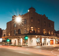 Crown Hotel Surry Hills - Nambucca Heads Accommodation