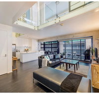 Urban Loft Close To Sydney Hot Spots - Nambucca Heads Accommodation