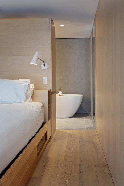 Zara Tower â€“ Luxury Suites And Apartments - Nambucca Heads Accommodation 3