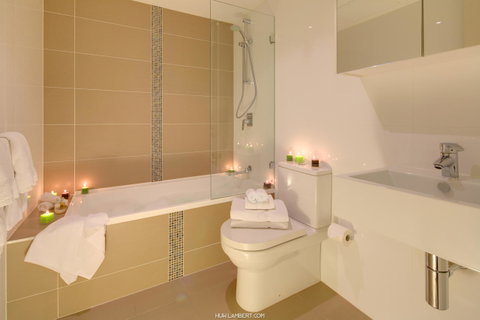 Zara Tower â€“ Luxury Suites And Apartments - Nambucca Heads Accommodation 22