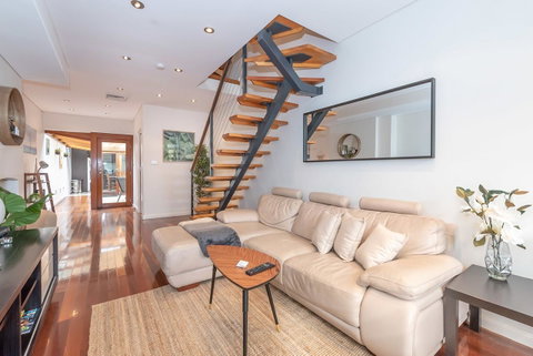 2 Bed House + Loft In Pyrmont - Nambucca Heads Accommodation 19