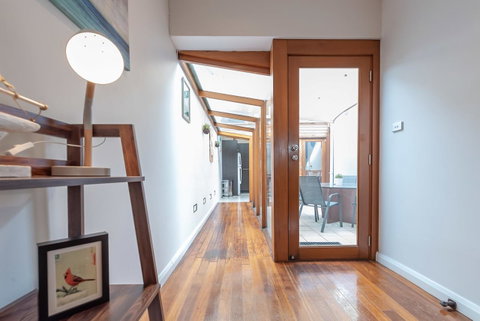 2 Bed House + Loft In Pyrmont - Nambucca Heads Accommodation 7