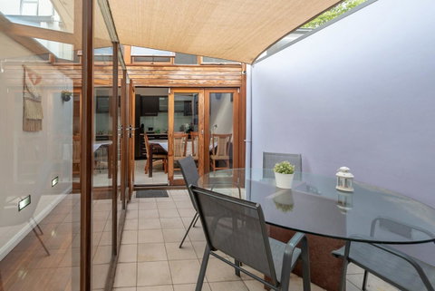 2 Bed House + Loft In Pyrmont - Nambucca Heads Accommodation 6
