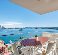 Panoramic harbour views and unbeatable comfort - Nambucca Heads Accommodation