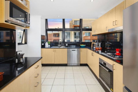Darling Harbour Penthouse Views+Jacuzzi - Nambucca Heads Accommodation 12