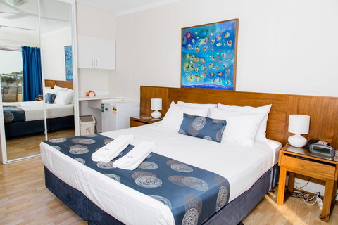 Cullen Bay Resorts - Nambucca Heads Accommodation 7
