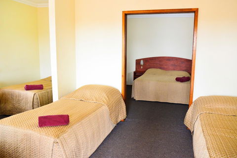 Erldunda Desert Oaks Resort - Nambucca Heads Accommodation 32