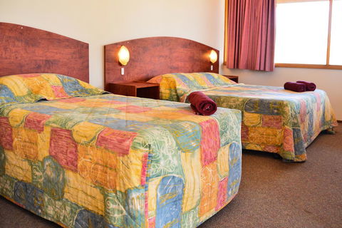 Erldunda Desert Oaks Resort - Nambucca Heads Accommodation 34