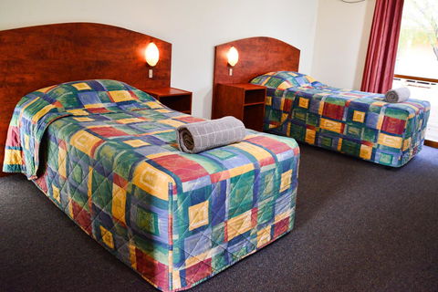 Erldunda Desert Oaks Resort - Nambucca Heads Accommodation 35
