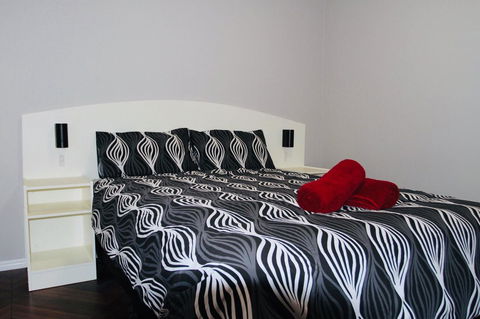 Erldunda Desert Oaks Resort - Nambucca Heads Accommodation 5