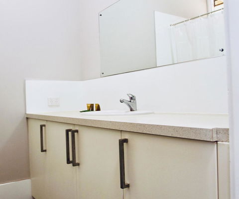 Erldunda Desert Oaks Resort - Nambucca Heads Accommodation 11