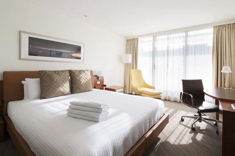 Novotel Canberra - Nambucca Heads Accommodation 15