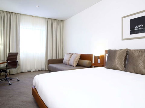 Novotel Canberra - Nambucca Heads Accommodation 0