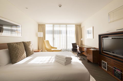 Novotel Canberra - Nambucca Heads Accommodation 10