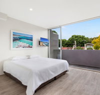 Bondi Beach Studio King Suite  Balcony - Nambucca Heads Accommodation