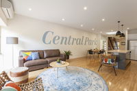 Boutique Stays - Central Park South Melbourne Townhouse