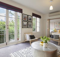 Boutique Stays - Wellington Mews Apartment in East Melbourne - Nambucca Heads Accommodation
