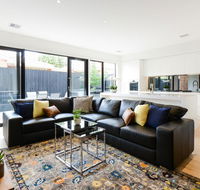 Boutique Stays-Murrumbeena Place 1 - Nambucca Heads Accommodation