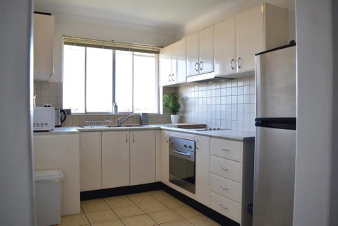 BRIGHT And Airy TOP FLOOR Apartment With FAB Views - Nambucca Heads Accommodation 2