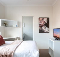 Bright Studio Steps from Westmead Hospital - Nambucca Heads Accommodation