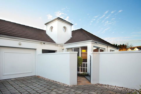 Brighton House - Nambucca Heads Accommodation 0