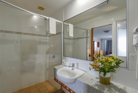 Burnett Riverside Hotel - Nambucca Heads Accommodation 2