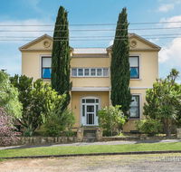 Campbell House - Nambucca Heads Accommodation
