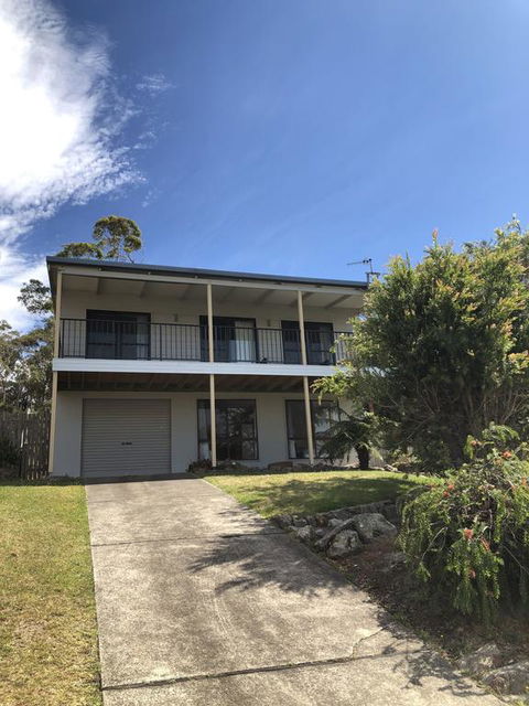 Canberra Cres 42 Burrill Lake - Nambucca Heads Accommodation 3