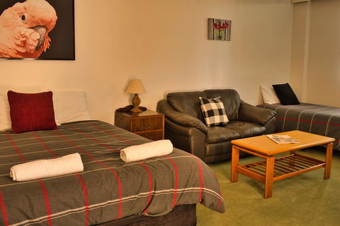 Cape Jervis Accommodation & Caravan Park - Nambucca Heads Accommodation 2