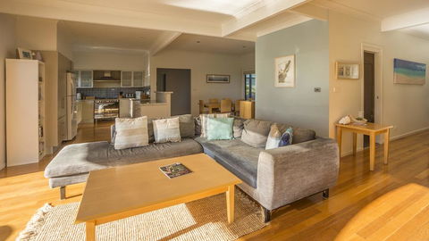 Carroll Ave 76 - Nambucca Heads Accommodation 1
