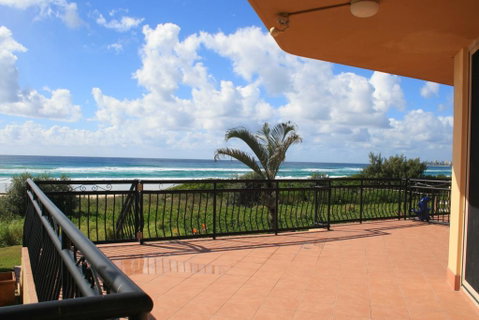 CASA DEL REY, UNIT 1 - Nambucca Heads Accommodation 0
