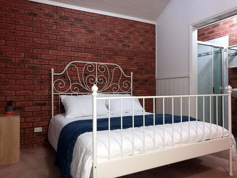 Castle Stay At Lakes Entrance - Nambucca Heads Accommodation 3