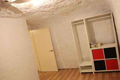 Cave Place Units - Nambucca Heads Accommodation 2